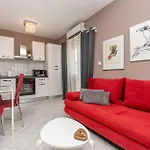 Appartamento Gorgeous In With Wifi