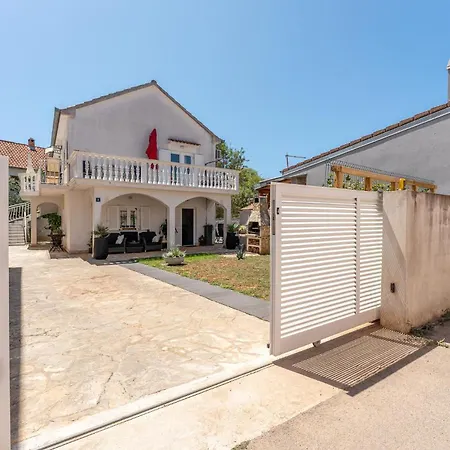 Gorgeous In With Wifi Biograd Na Moru