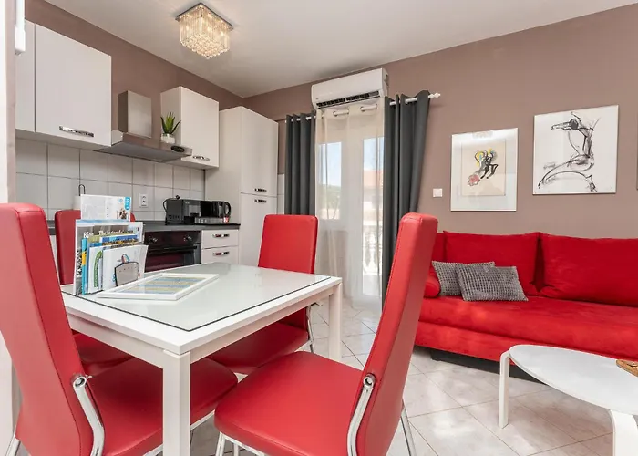 Lägenhet Gorgeous In With Wifi Biograd Na Moru