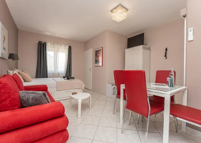 Lägenhet Gorgeous In With Wifi *